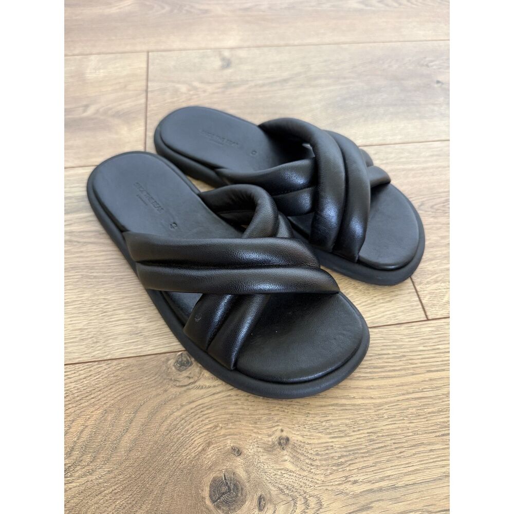 SHOE THE BEAR 40 puffy cross leather slide sandal flats Lotta Cross Mule Black